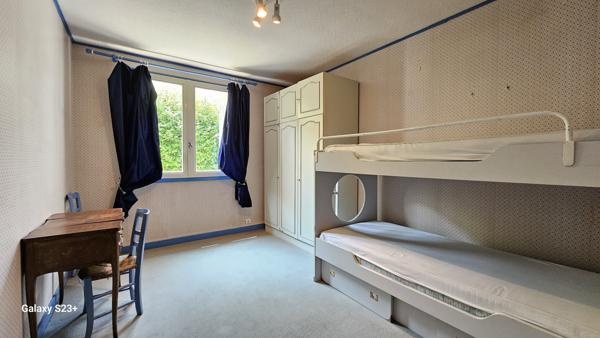 PAVILLON DE PLAIN PIED CENTRE BOURG DE ST SYMPHORIEN
