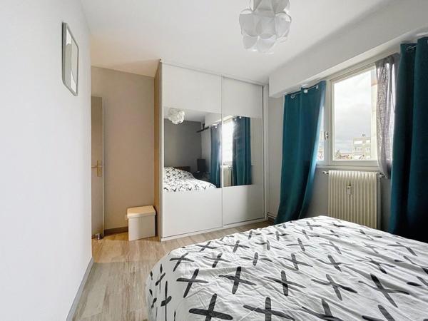 T2 de 47m2 proche IUT Charlemagne