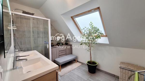 Maison à SAINT-MELOIR-DES-ONDES, 35350 - 3 pièces 75m²