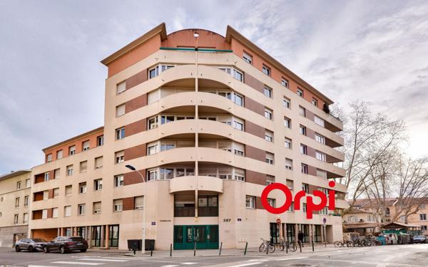 Appartement à vendre    2 pièces • 54 m2 Lyon 7