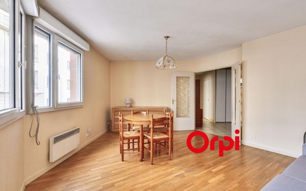 Appartement à vendre    2 pièces • 54 m2 Lyon 7