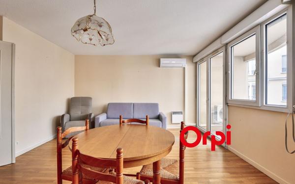 Appartement à vendre    2 pièces • 54 m2 Lyon 7