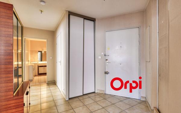 Appartement à vendre    2 pièces • 54 m2 Lyon 7