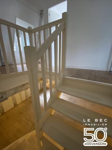 A louer T3 en duplex dans le centre historique de Vannes
