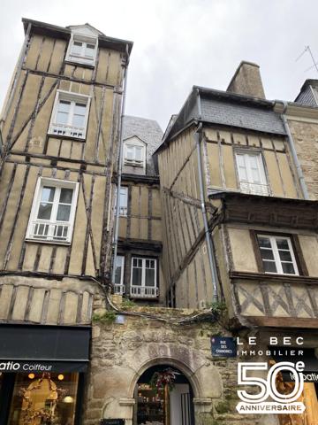 A louer T3 en duplex dans le centre historique de Vannes