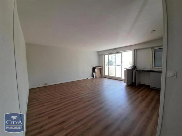 Appartement à louer 4 pièces 73.38m²