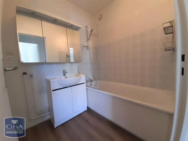 Appartement à louer 4 pièces 73.38m²