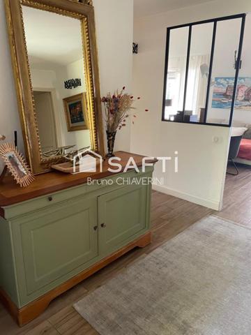 Maison familiale sans vis a vis  avec piscine