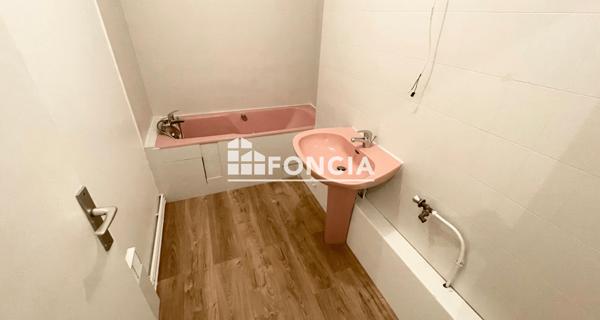 Location Appartement 2 pièces 65.96 m² - Bourg-la-reine 92340