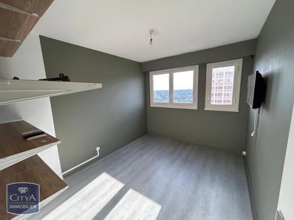 Appartement à louer 5 pièces 107.3m² Poitiers (86000)