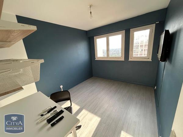 Appartement à louer 5 pièces 107.3m² Poitiers (86000)