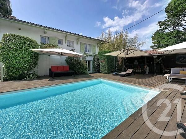 Maison à vendre  7 pièces - 240 m 2   SANGUINET  - 40