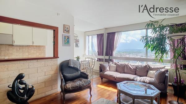 PUTEAUX/ DEFENSE appartement 3 pièces de 76 m² sans vis-à-vis avec cave et parking