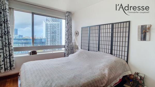 PUTEAUX/ DEFENSE appartement 3 pièces de 76 m² sans vis-à-vis avec cave et parking