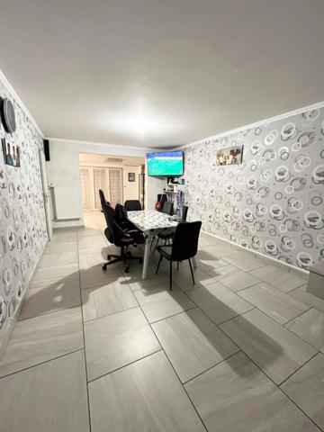 MAISON SEMI INDIVIDUELLE 4 CHAMBRES JARDIN GARAGE