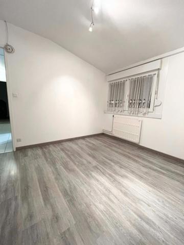 MAISON SEMI INDIVIDUELLE 4 CHAMBRES JARDIN GARAGE