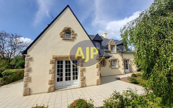 Vente maison Pontivy : 416 000 € - AJP Immobilier Pontivy