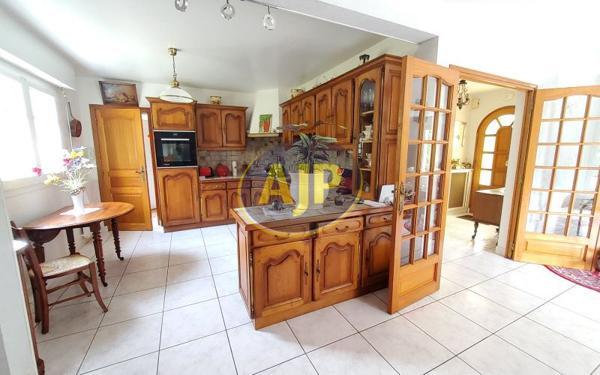 Vente maison Pontivy : 416 000 € - AJP Immobilier Pontivy