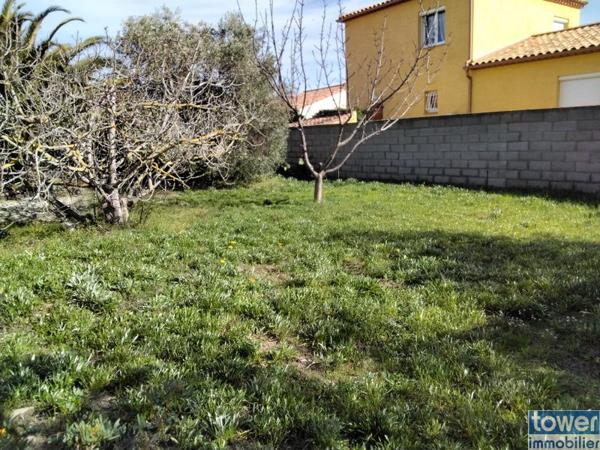 MAISON À VENDRE -- PORT LA NOUVELLE. 11210