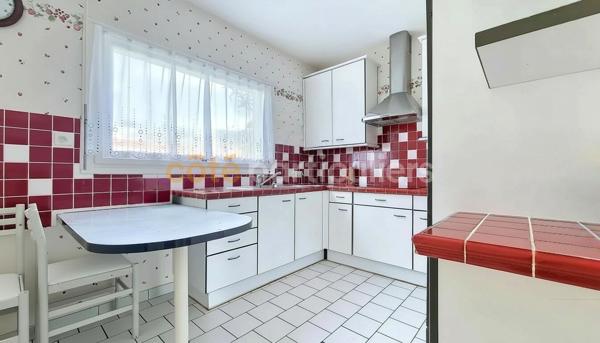 Vente Maison145 m² - 6 Pièces - LA ROCHE SUR YON (85000)