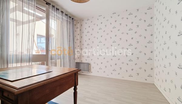 Vente Maison145 m² - 6 Pièces - LA ROCHE SUR YON (85000)