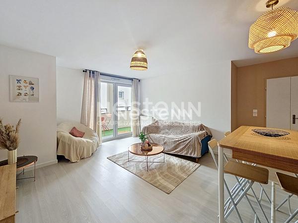 EXCLUSIVITE À LOUER - Antony - Quartier des Rabats - Appartement 3 pièces - Parking - Balcon - Résidence de 2021