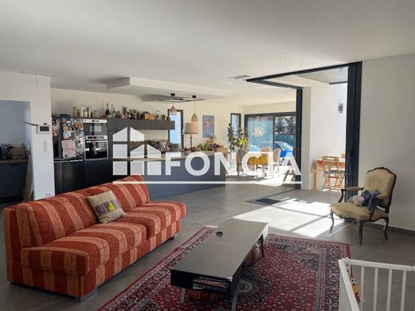 Location Maison 5 pièces 170 m² - 6 RUE JORDI MAS Ille Sur Tet 66130