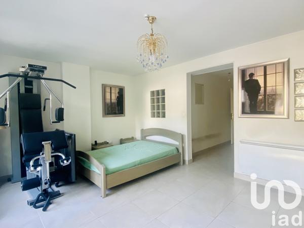 Maison à vendre 5 pièces 207 m² Neuilly-Plaisance