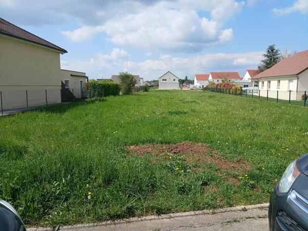Terrain à bâtir de 1172 m2