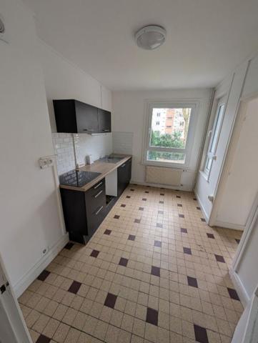 Maison Faches Thumesnil 5 pièce(s) 133 m2, 109 m2 CARREZ