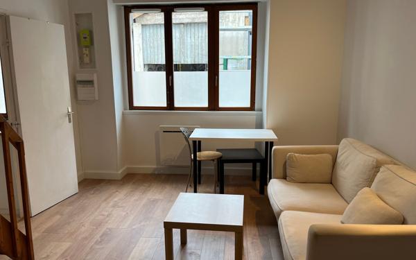 Appartement à vendre    2 pièces • 34 m2 Lyon 9