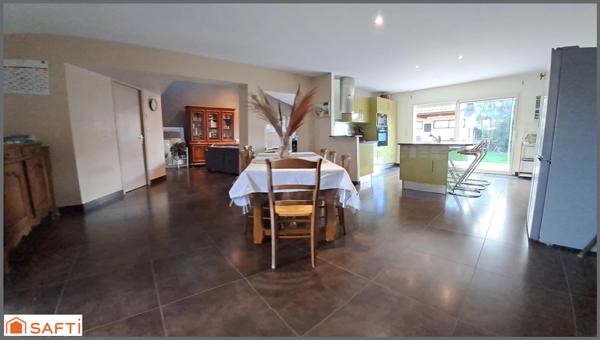 Maison spacieuse, au calme, proche de tous commerces