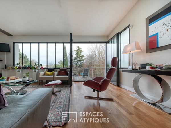 Maison familiale bourgeoise avec grande pièce de vie, jardin et proximité gare.