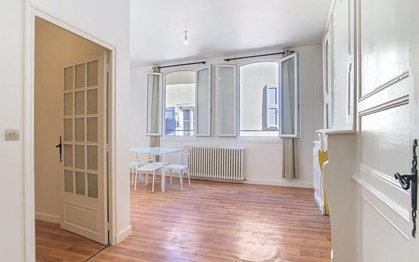 Appartement à louer    1 pièce • 31,43 m2 Aurillac