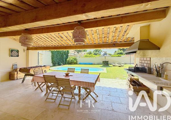 Maison à vendre 4 pièces 200 m² Le Pontet