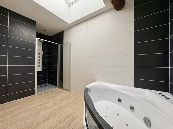 Maison 5 pièces - 159 m² Exclusivité efficity