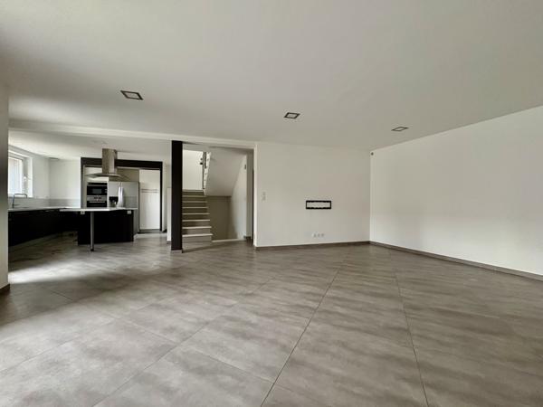 Maison 5 pièces - 159 m² Exclusivité efficity