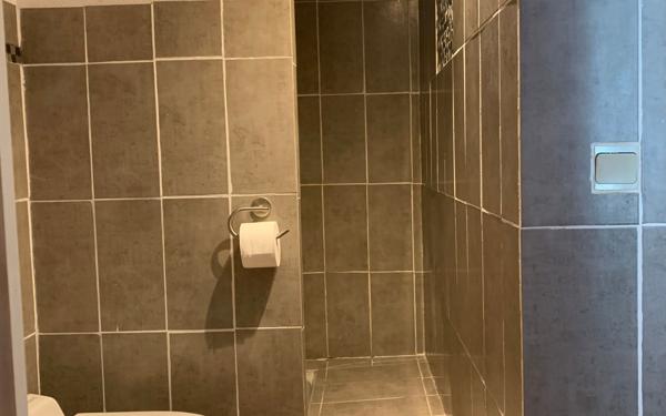 Appartement à vendre    6 pièces •  Dax