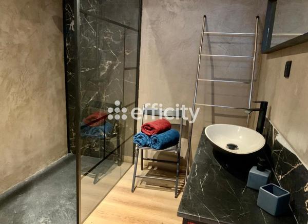 Immeuble 7 pièces - 120 m²