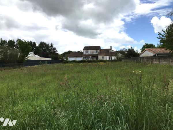 A VENDRE - BOUGUENAIS - La Pagerie - Terrain à batir d'env 544m² - En 3ème rideau - A VIABILISER