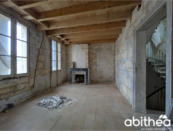 Immeuble à rénover de 143 m2 en plein centre de Libourne !
