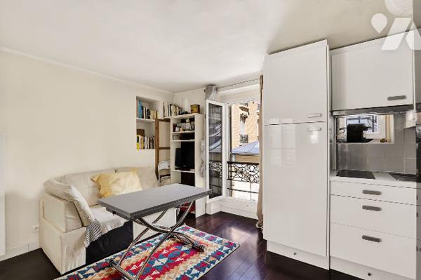 Charmant studio aux Batignolles