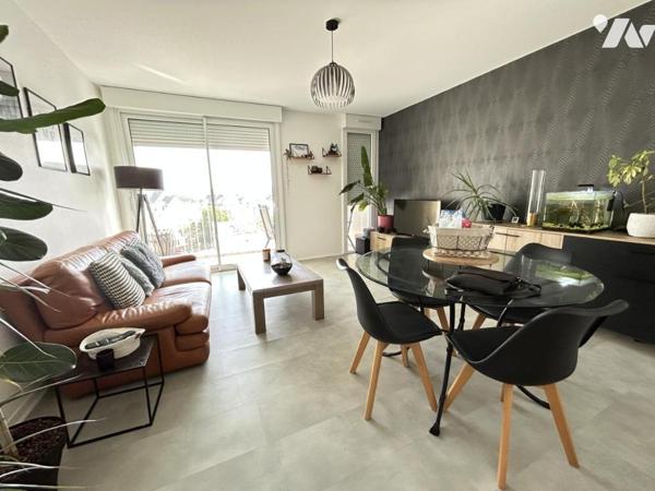 A VENDRE - APPARTEMENT T3 - LAVAL