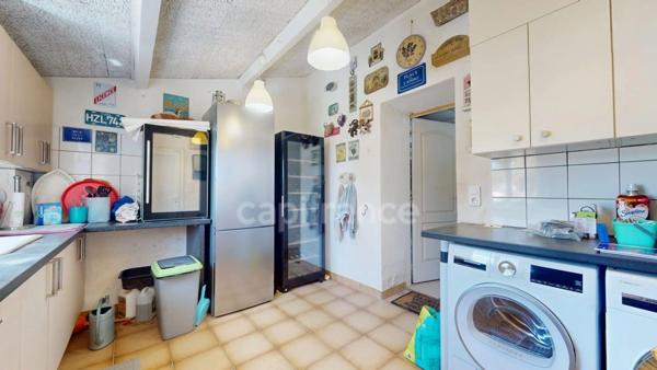 Maison à vendre 5 pièces GAREOULT (83)
