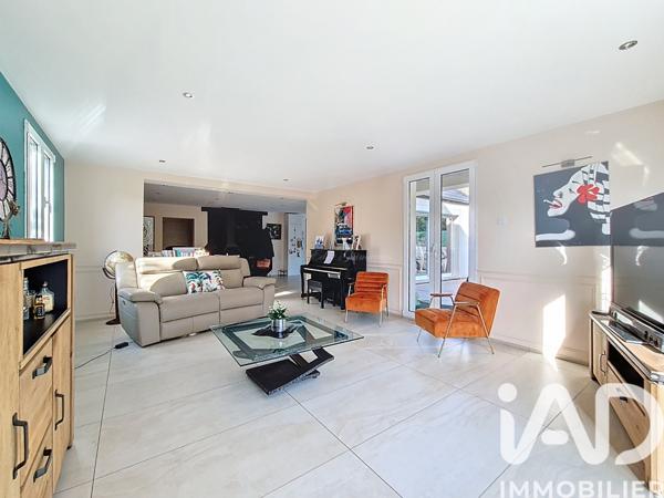 Maison à vendre 7 pièces 190 m² Cormeilles-en-Parisis