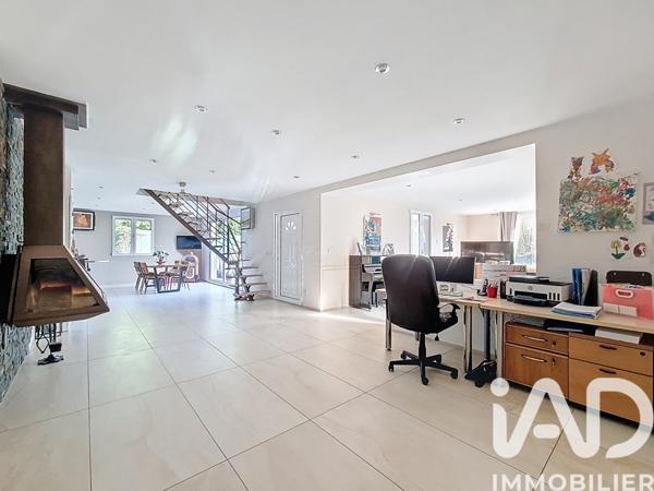 Maison à vendre 7 pièces 190 m² Cormeilles-en-Parisis