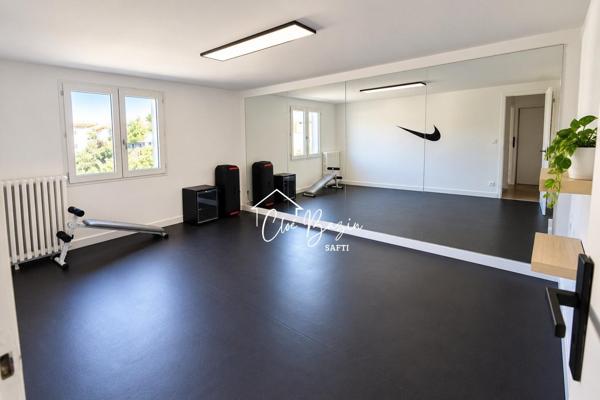 Maison sans travaux 3 pièces , garage et jardin