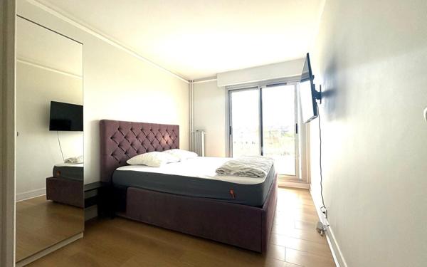 Appartement à louer    3 pièces • 69,83 m2 Paris 19