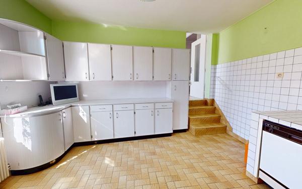 Maison à vendre    3 pièces •  Cheminon