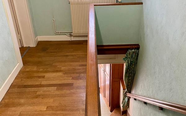 Maison à vendre    3 pièces •  Cheminon